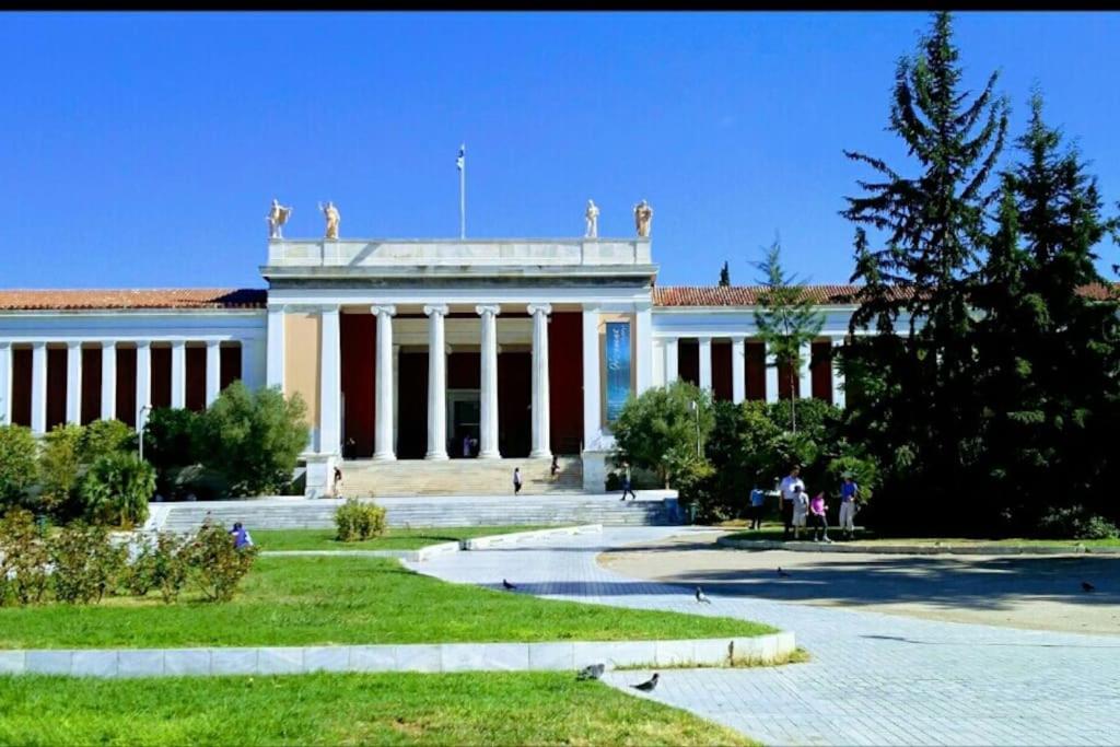Nice& Cozy Flat 1min From The Heart Of Athens.wifi * Athen